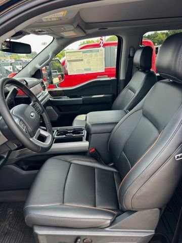 New 2026 Agate Black Metallic Ford F-250® Lariat® image 12