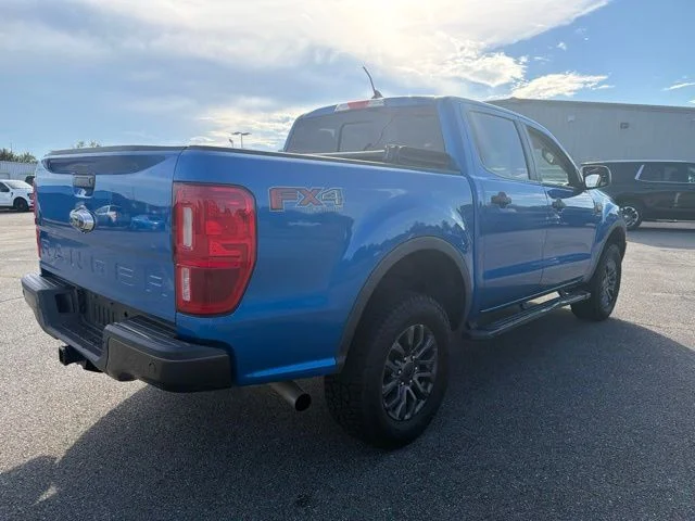 Used 2021 Blue Ford XLT image 3