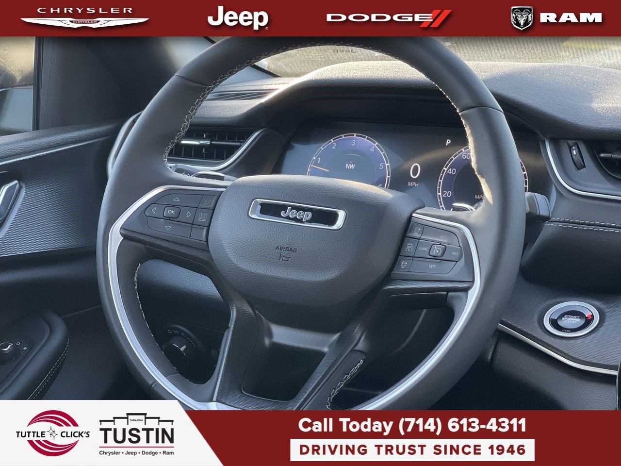 Used 2025 Diamond Black Crystal Pearlcoat Jeep Laredo image 18