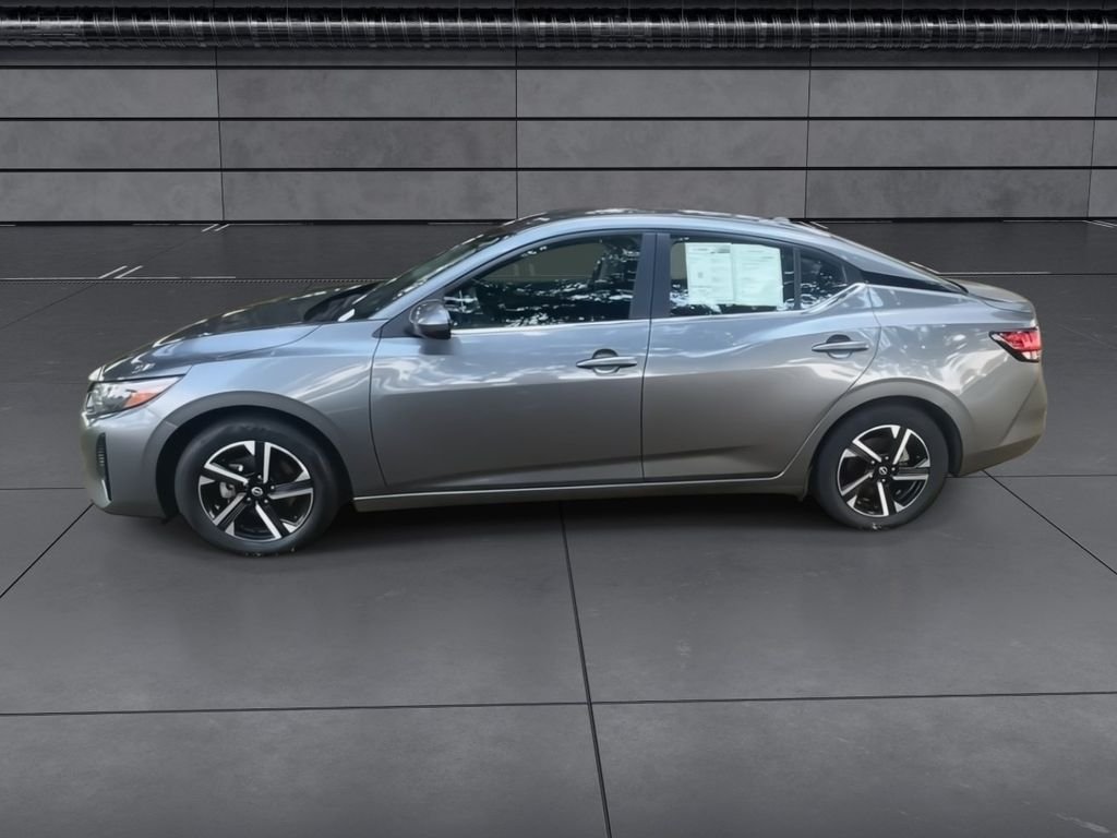 Used 2024 Gray Nissan SV image 5