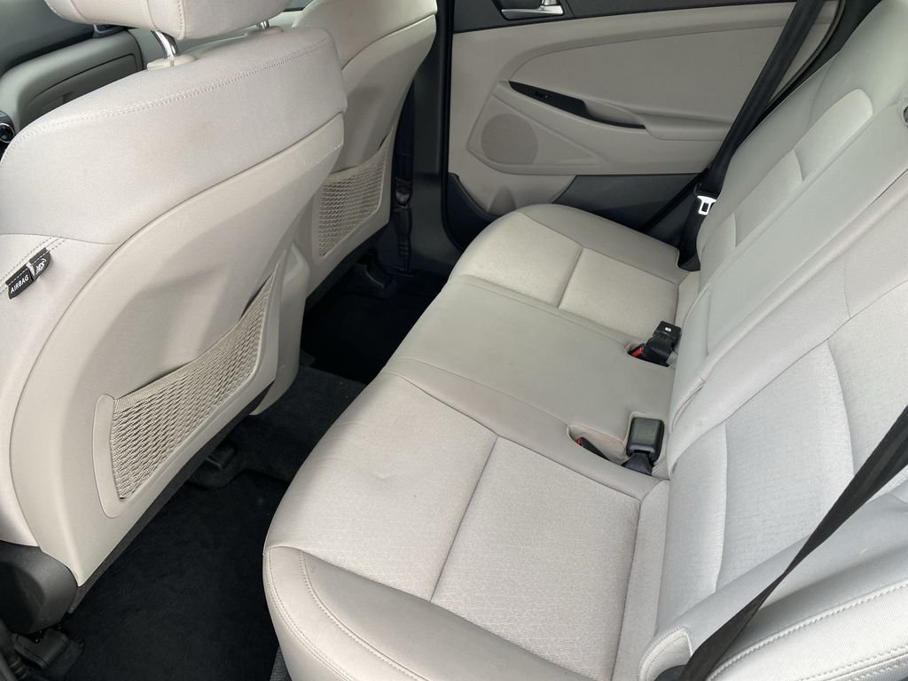 Used 2018 Dazzling White Hyundai SEL image 25