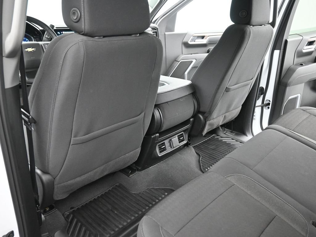 2025 Chevrolet Silverado 1500 LT - Photo 9