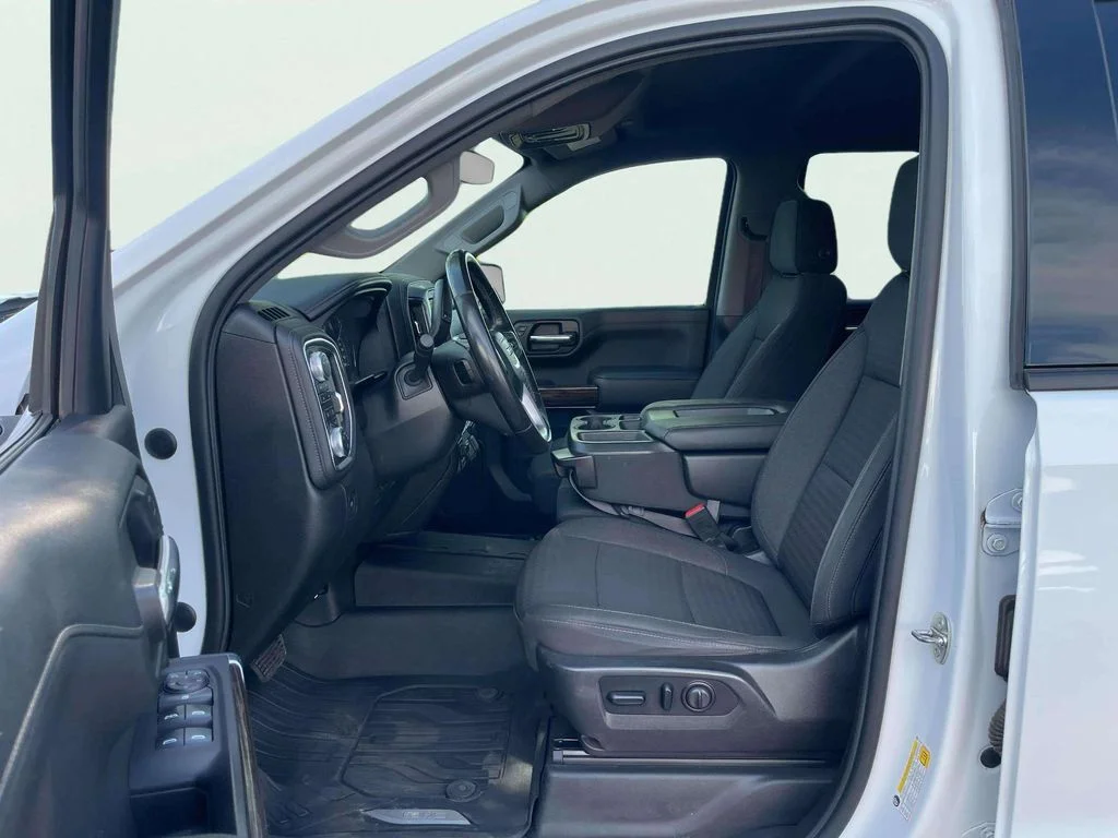 Used 2021 Summit White GMC Elevation image 22