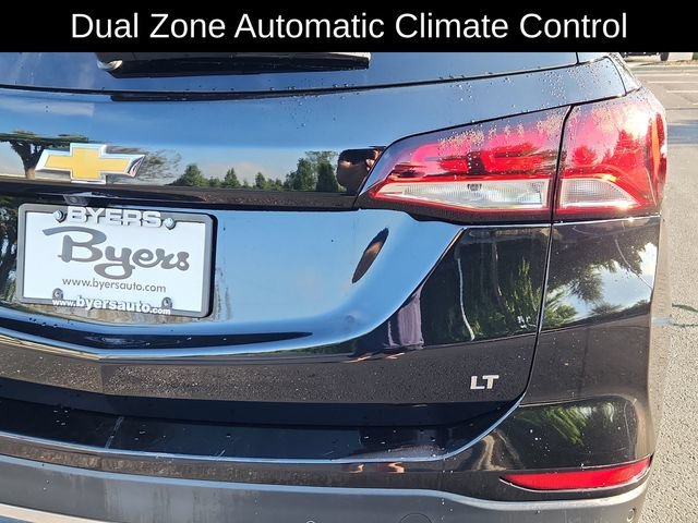 Used 2022 MOSAIC BLACK METALLIC Chevrolet LT image 16