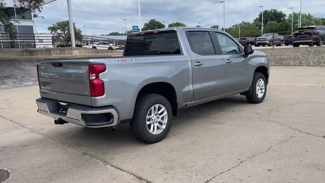 2026 Chevrolet Silverado 1500 LT - Photo 8