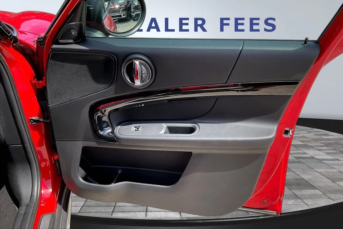 Used 2023 Red MINI Cooper S image 28
