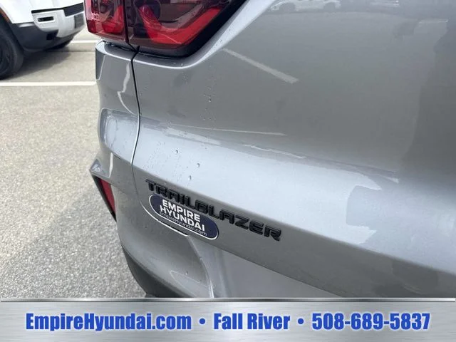 Used 2024 Gray Chevrolet RS image 5
