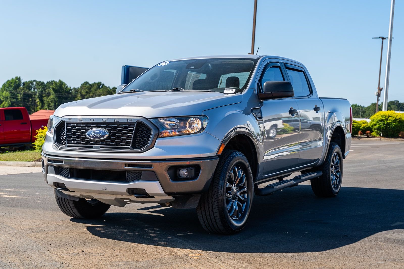 Used 2020 Silver Ford XLT image 3