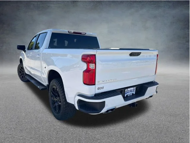 Used 2023 White Chevrolet RST image 10