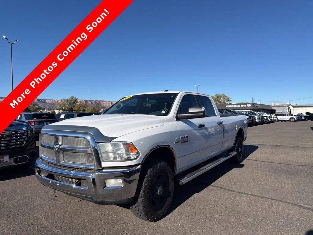 Used 2013 White Ram SLT image 3