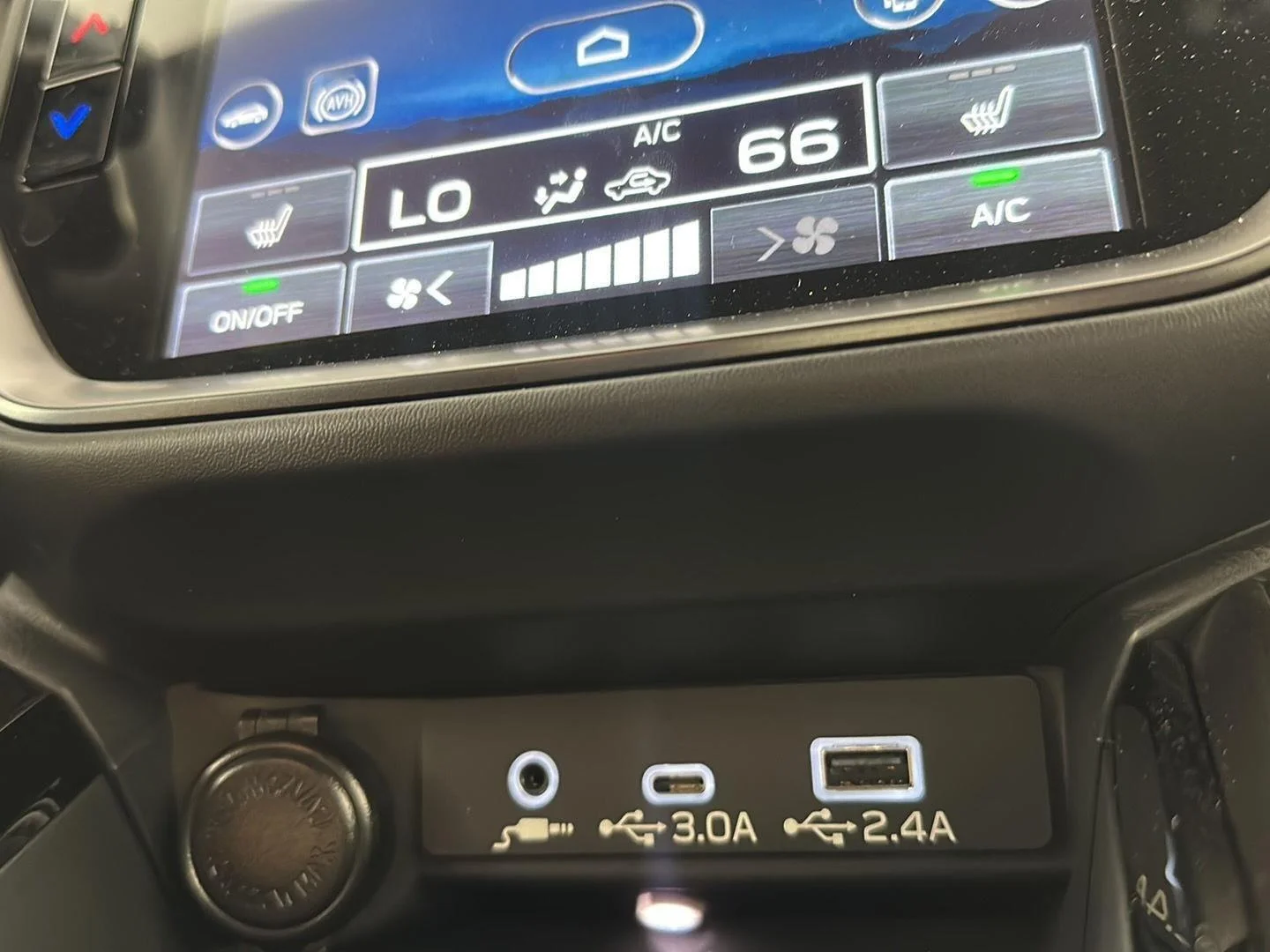 New 2026 Ice Silver Metallic Subaru Limited image 15