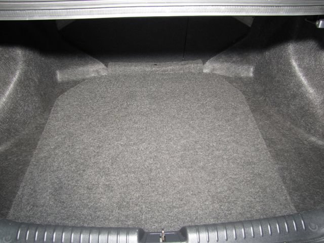 Used 2015  Honda EX image 17