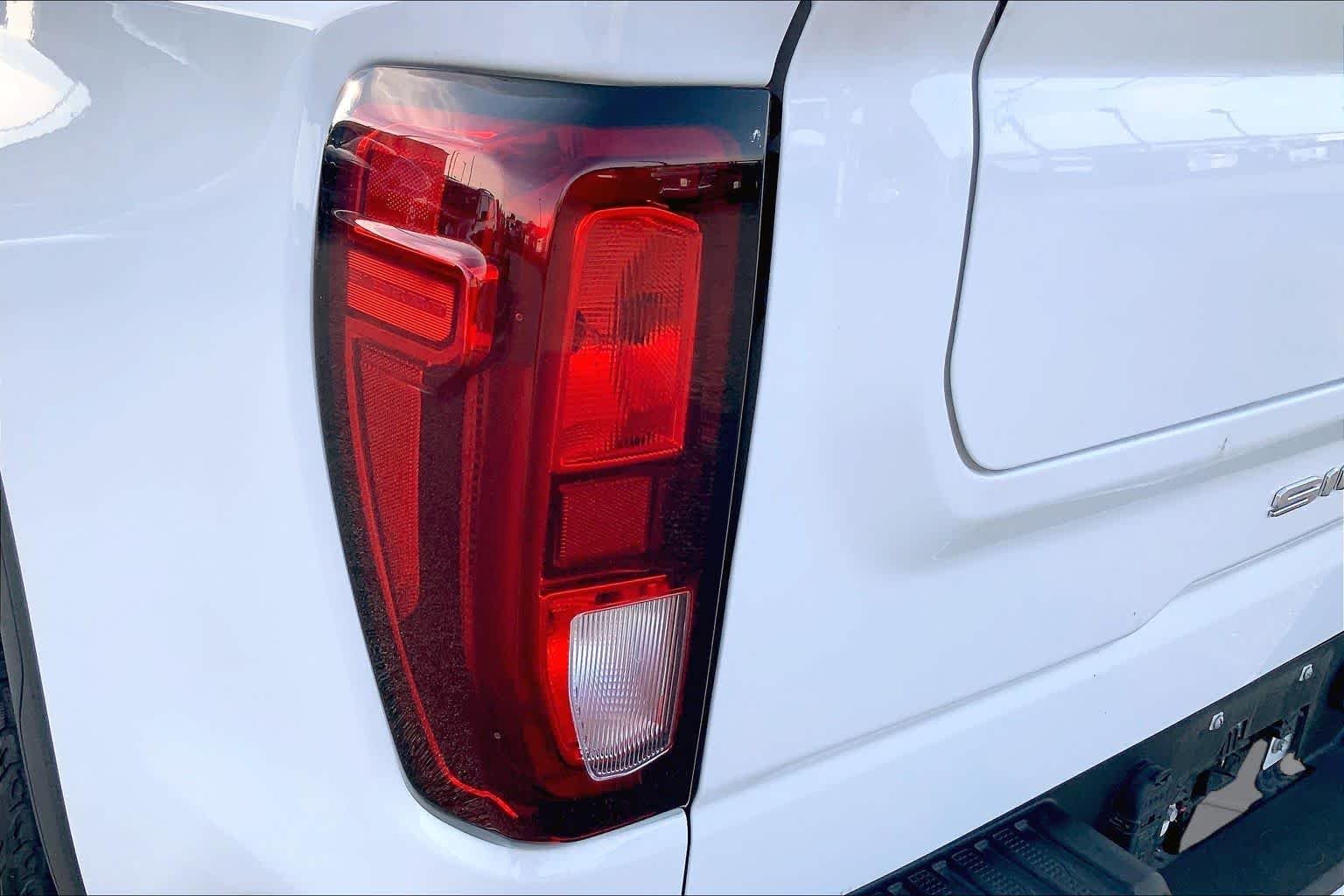 Used 2023 Summit White GMC Elevation image 26