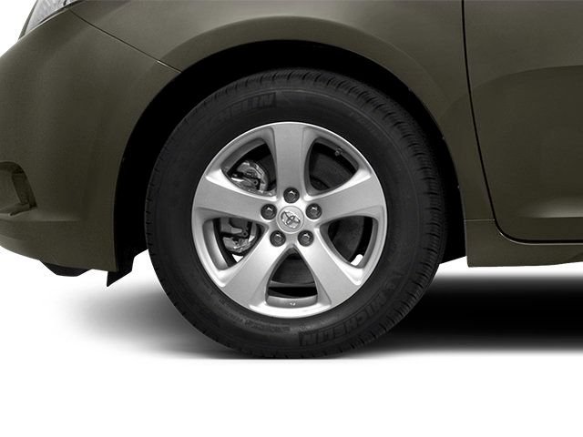 Used 2014 Silver Toyota Limited image 11