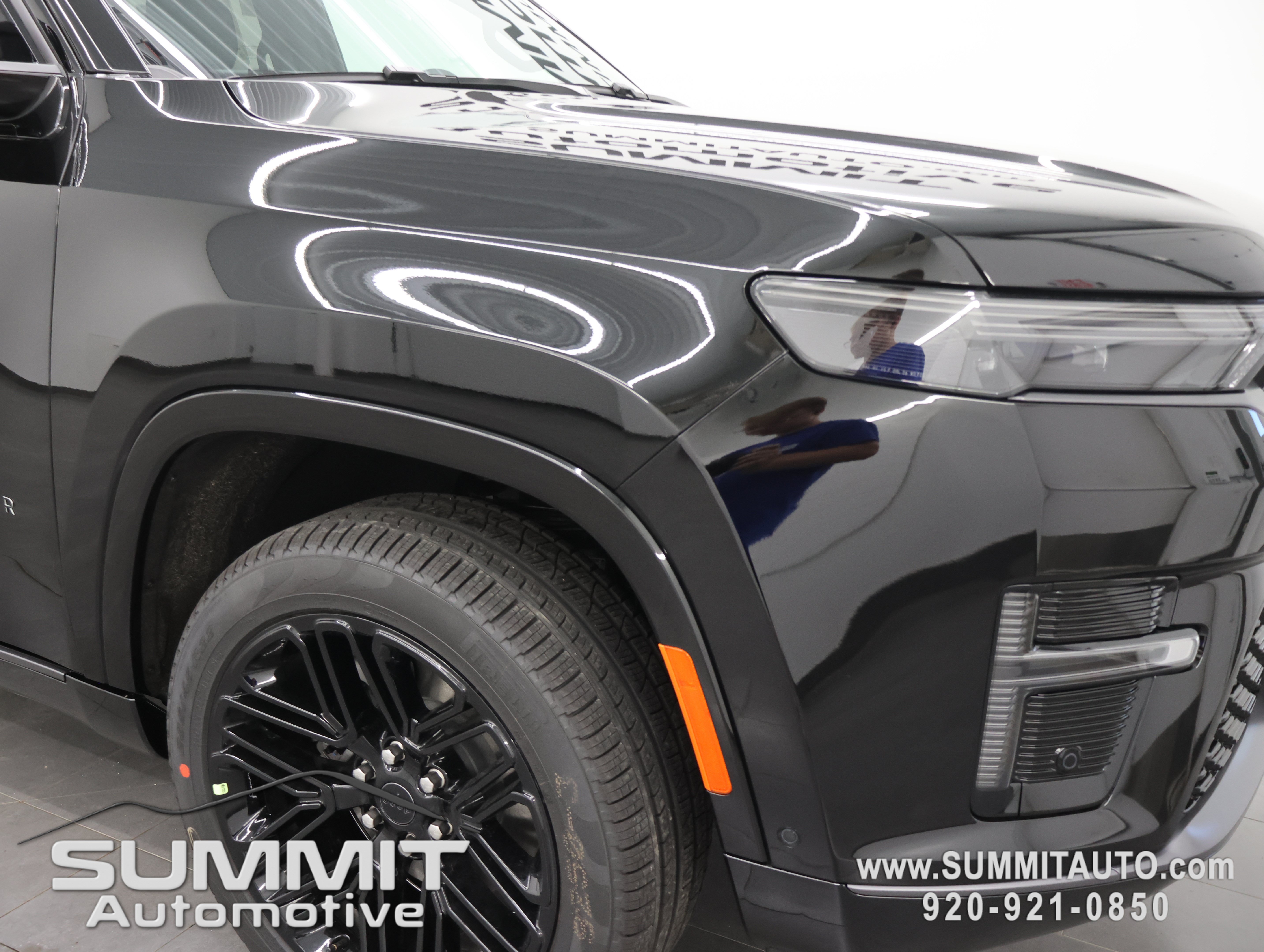 New 2026 Black Jeep Limited Reserve image 28