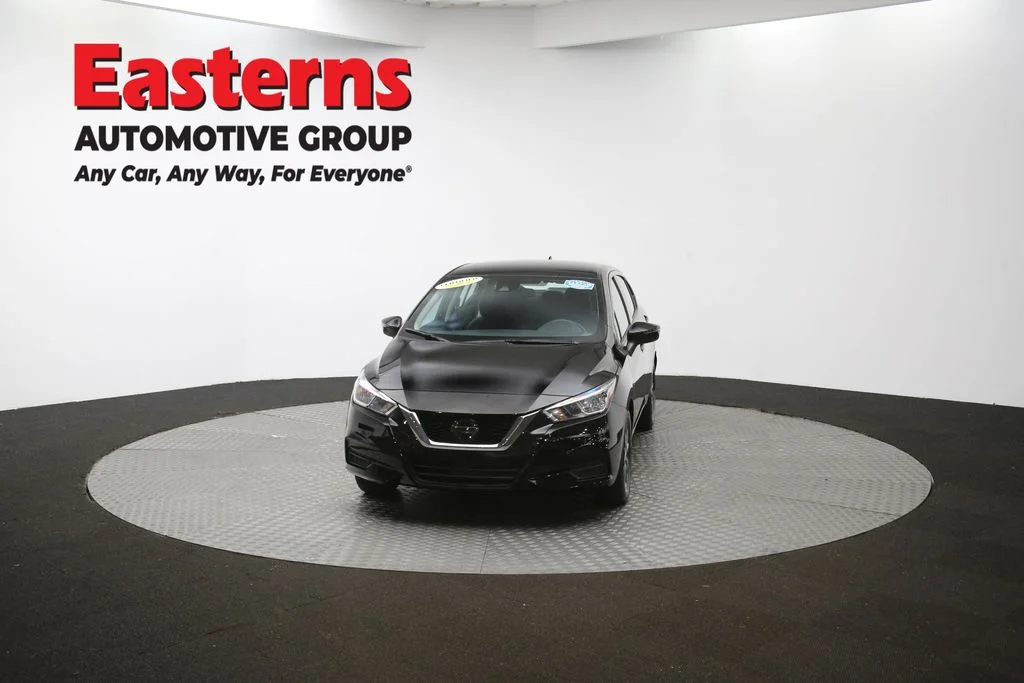 Used 2021 Black Nissan 1.6 SV image 50