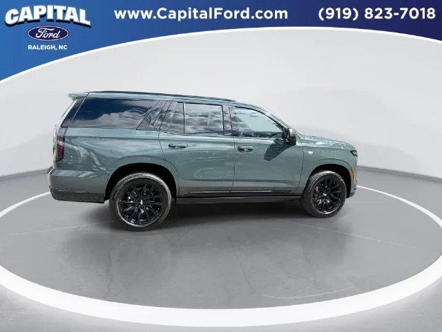 Used 2026 Green Cadillac Sport image 9
