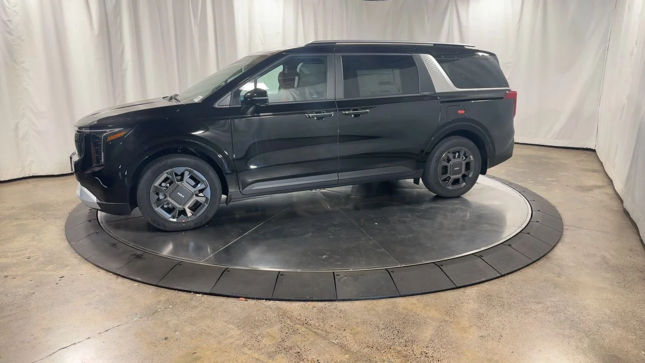 New 2026 Aurora Black Kia EX image 6
