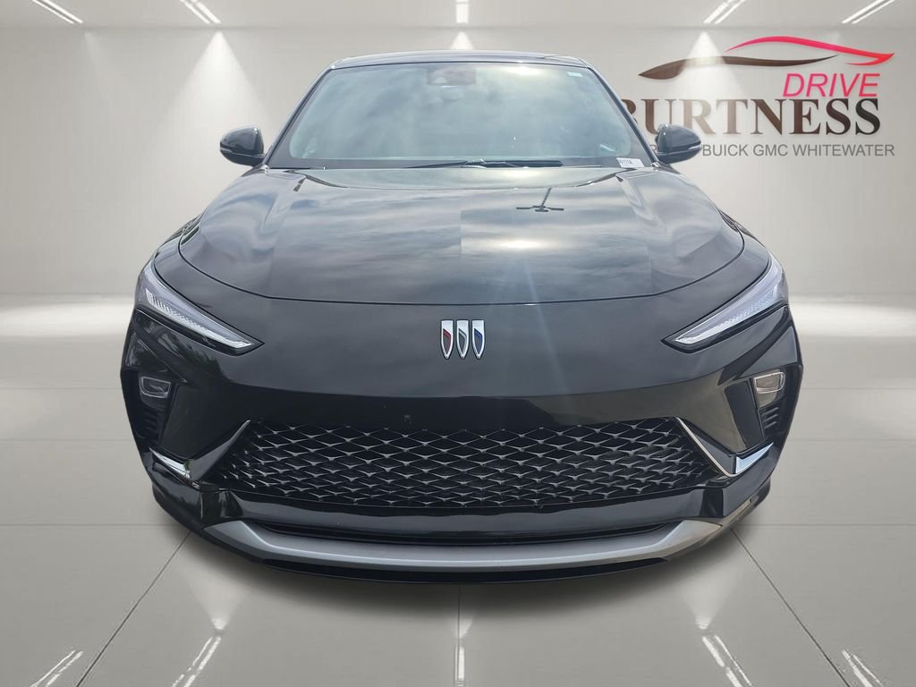 Used 2024 Black Buick Avenir image 3