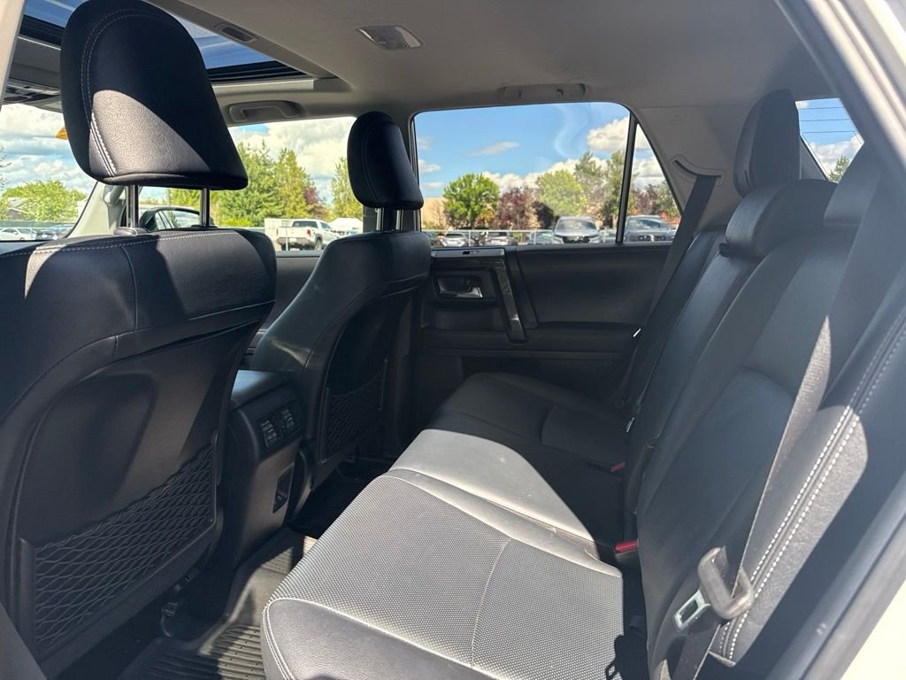 Used 2020 Blizzard Pearl Toyota Nightshade image 20