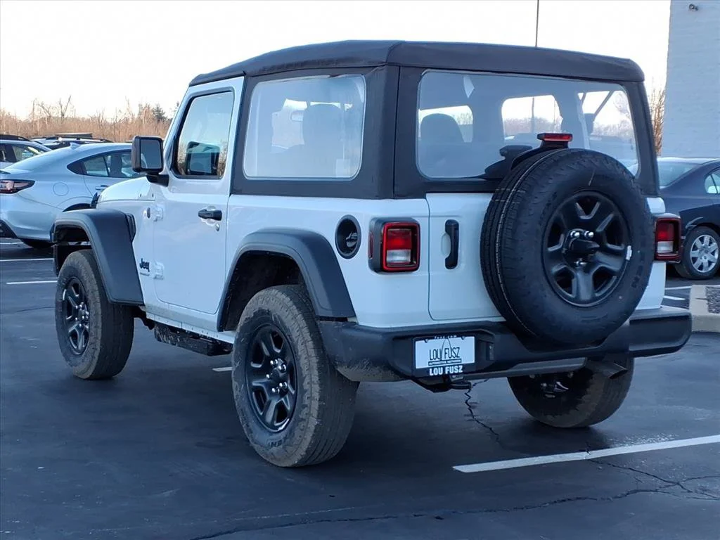 New 2026 Bright White Clear-Coat Exterior Paint Jeep Sport image 4