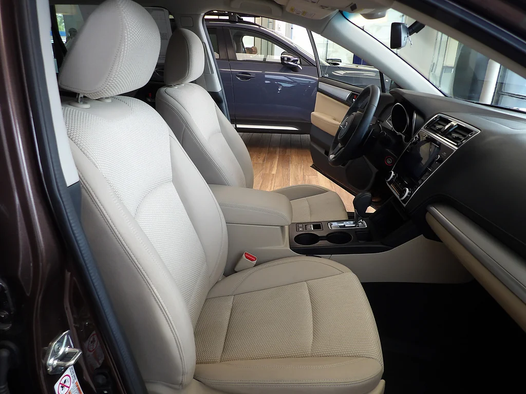 Used 2019 Cinnamon Brown Pearl Subaru 2.5i Premium image 14