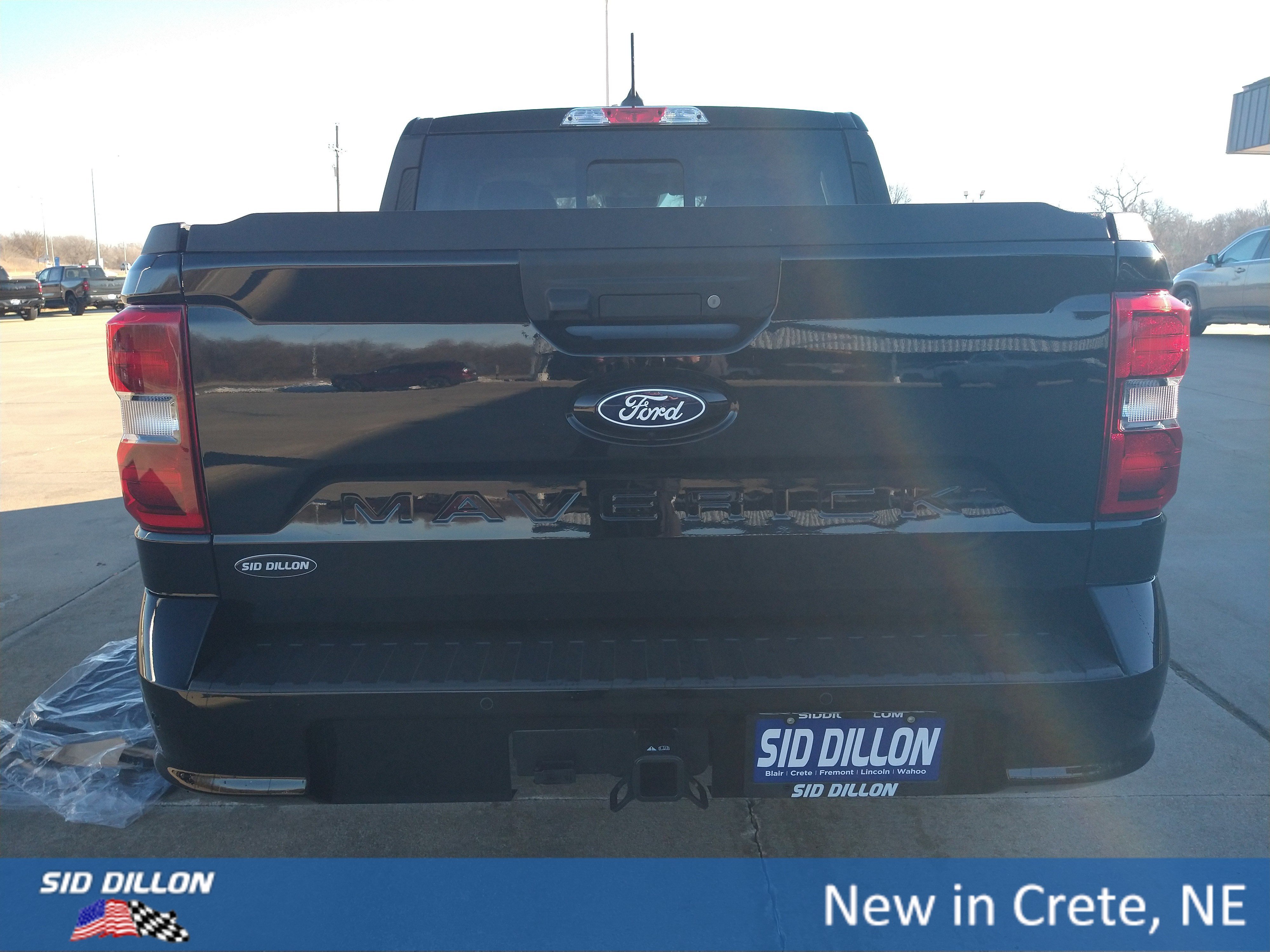 New 2026 Shadow Black Ford Lobo High image 17