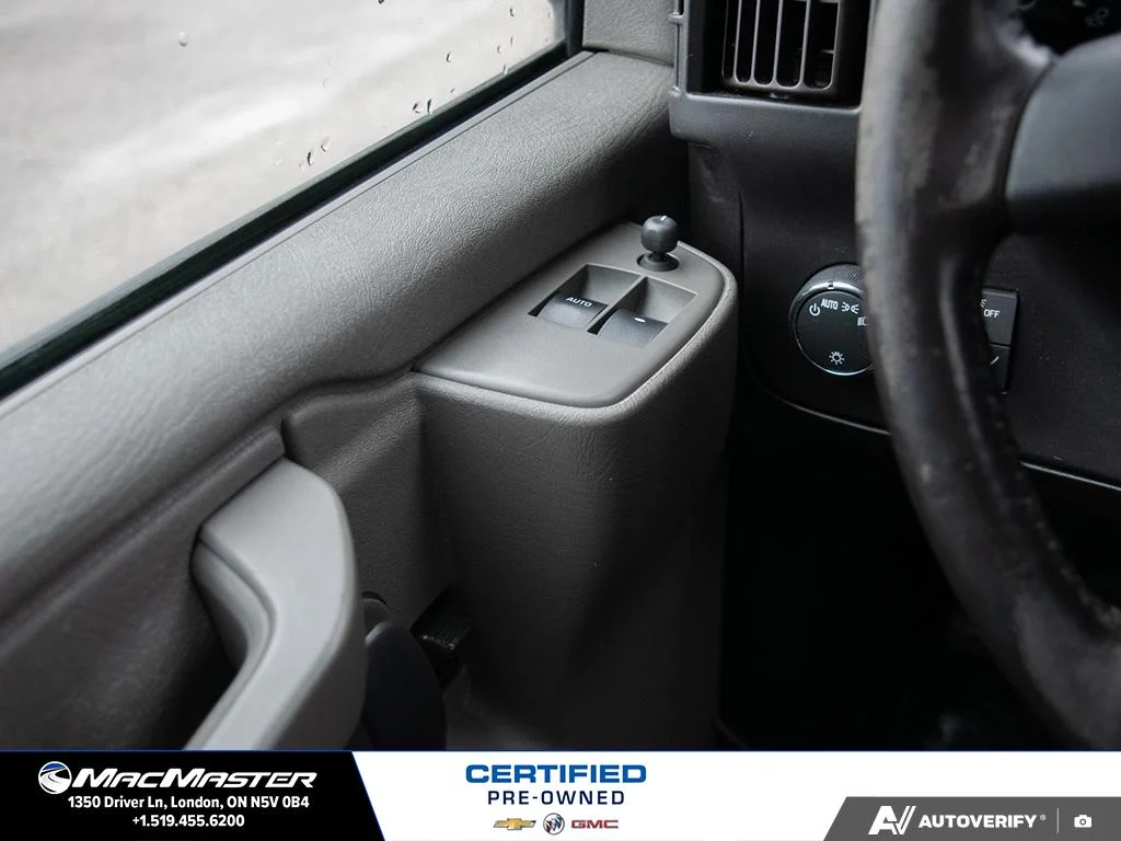 Used 2021  Chevrolet Work Van image 23