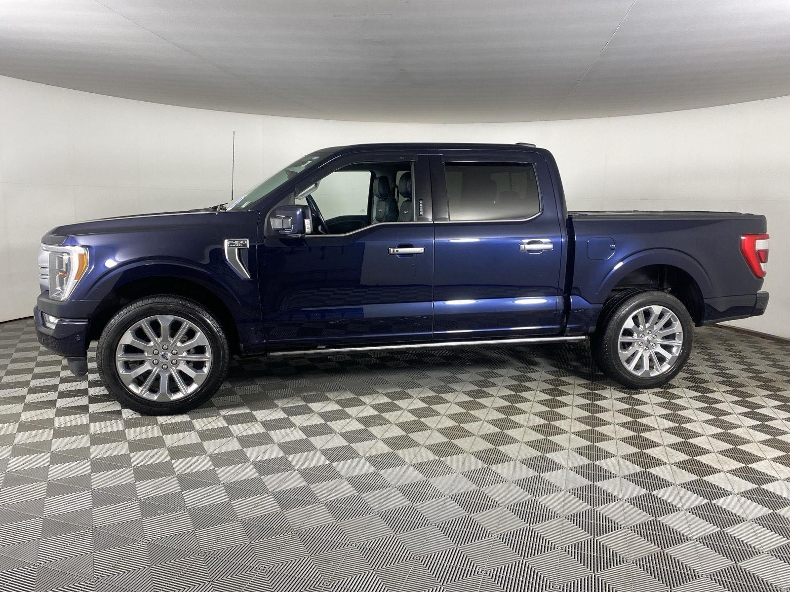 Used 2022 Antimatter Blue Ford Limited image 7