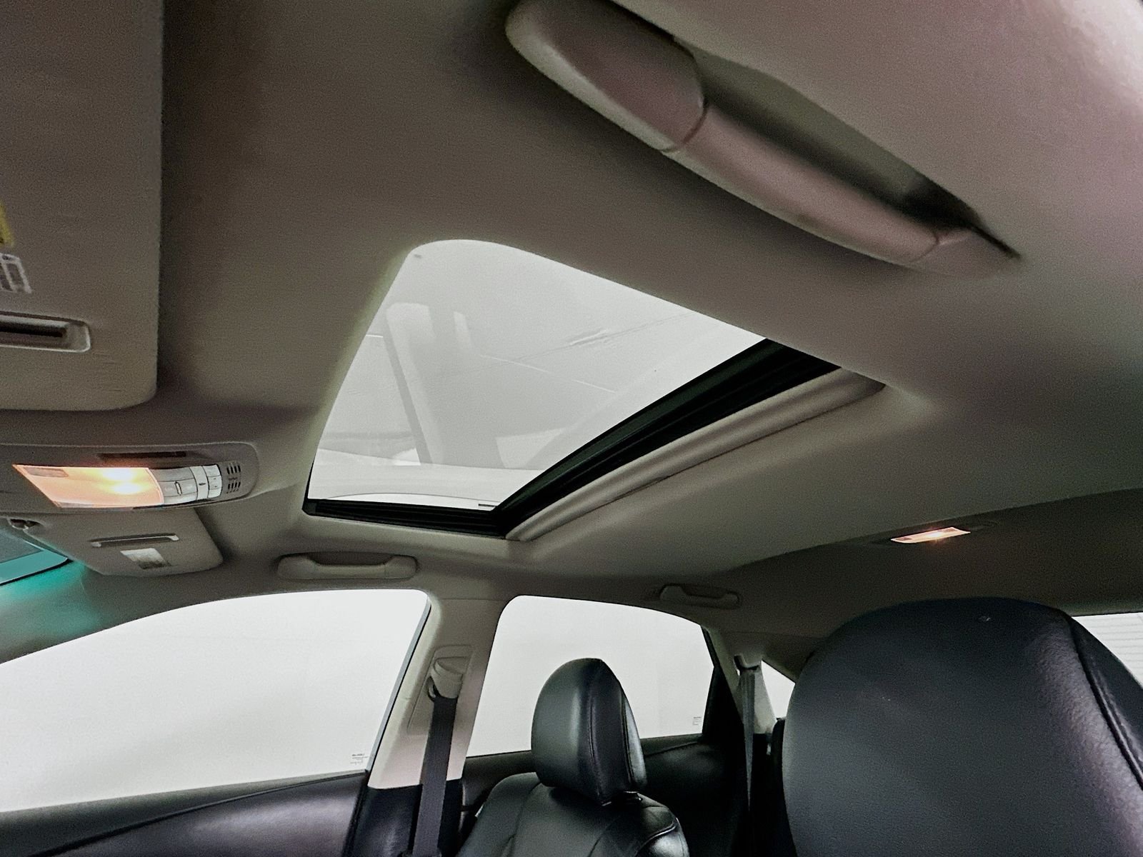Used 2012 Gray Pearl Lexus 350 image 22