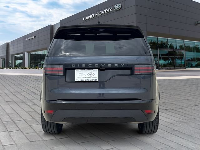 Used 2025 Blue Land Rover Dynamic SE image 4