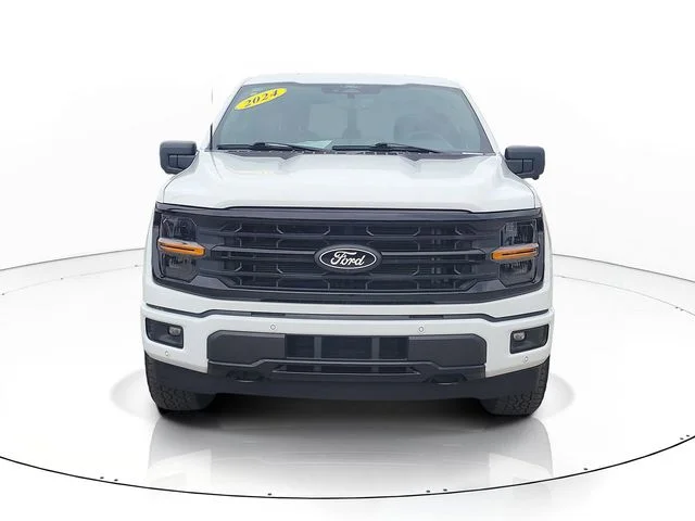 Used 2024 White Ford XLT image 2
