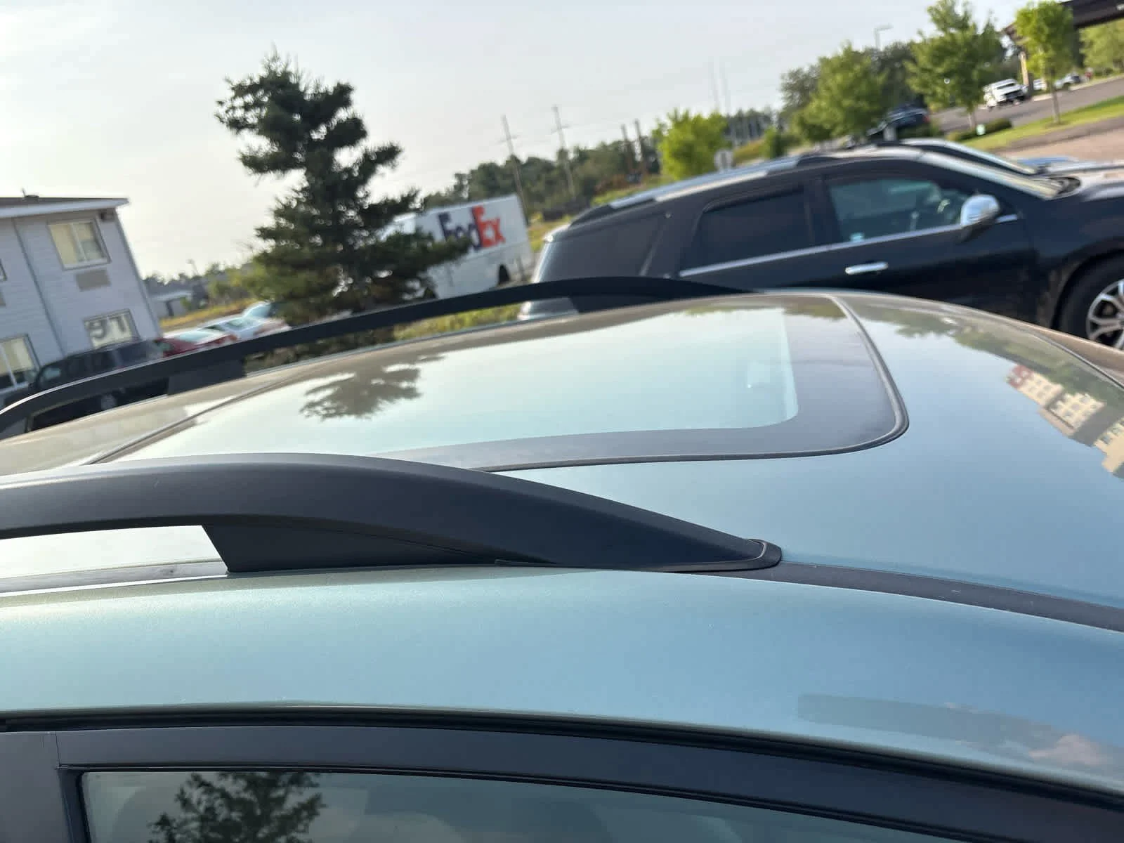 Used 2017 Jasmine Green Metallic Subaru Premium image 8