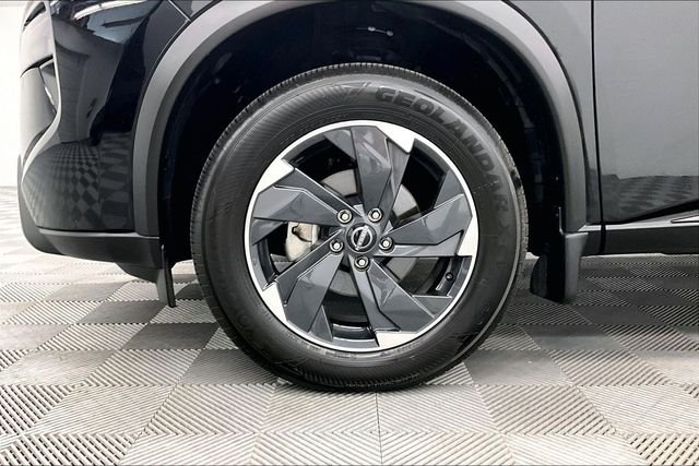2026 Nissan Rogue SV - Photo 10