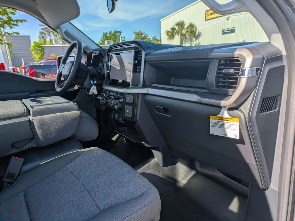 New 2026 Carbonized Gray Metallic Ford XL image 16