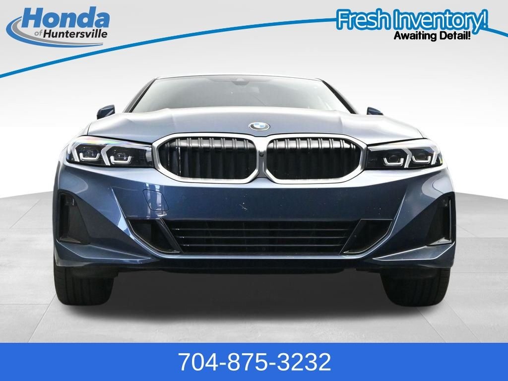 2025 BMW 3 Series 330i - Photo 22