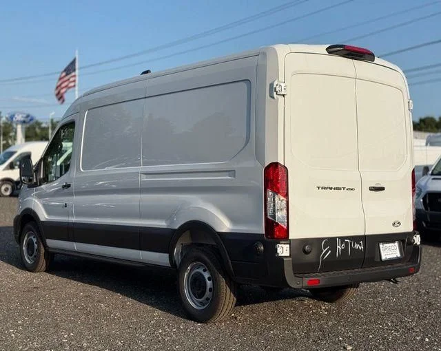 New 2026 Oxford White Ford Cargo Van image 10