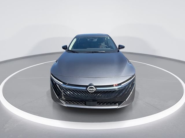 New 2026 Gray Nissan SR image 3
