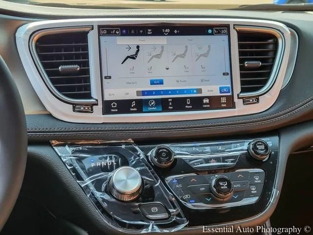 2026 Chrysler Pacifica Pinnacle - Photo 23