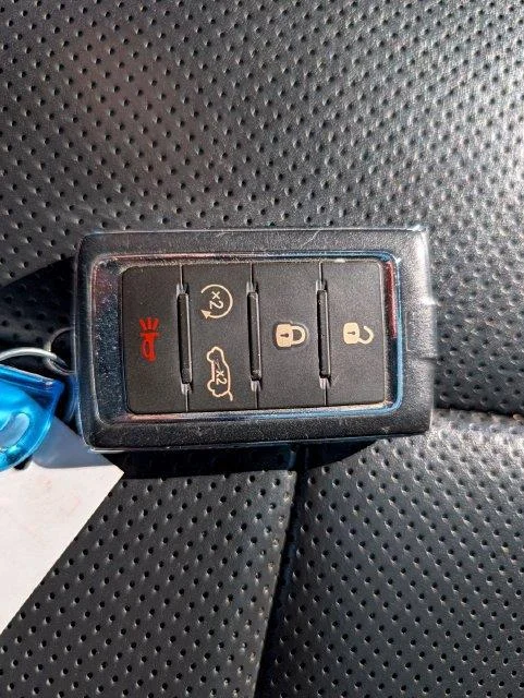 Used 2022 Black Jeep Summit Reserve image 28