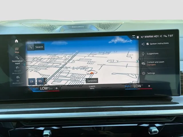 Used 2023 Gray Metallic BMW M60i image 35
