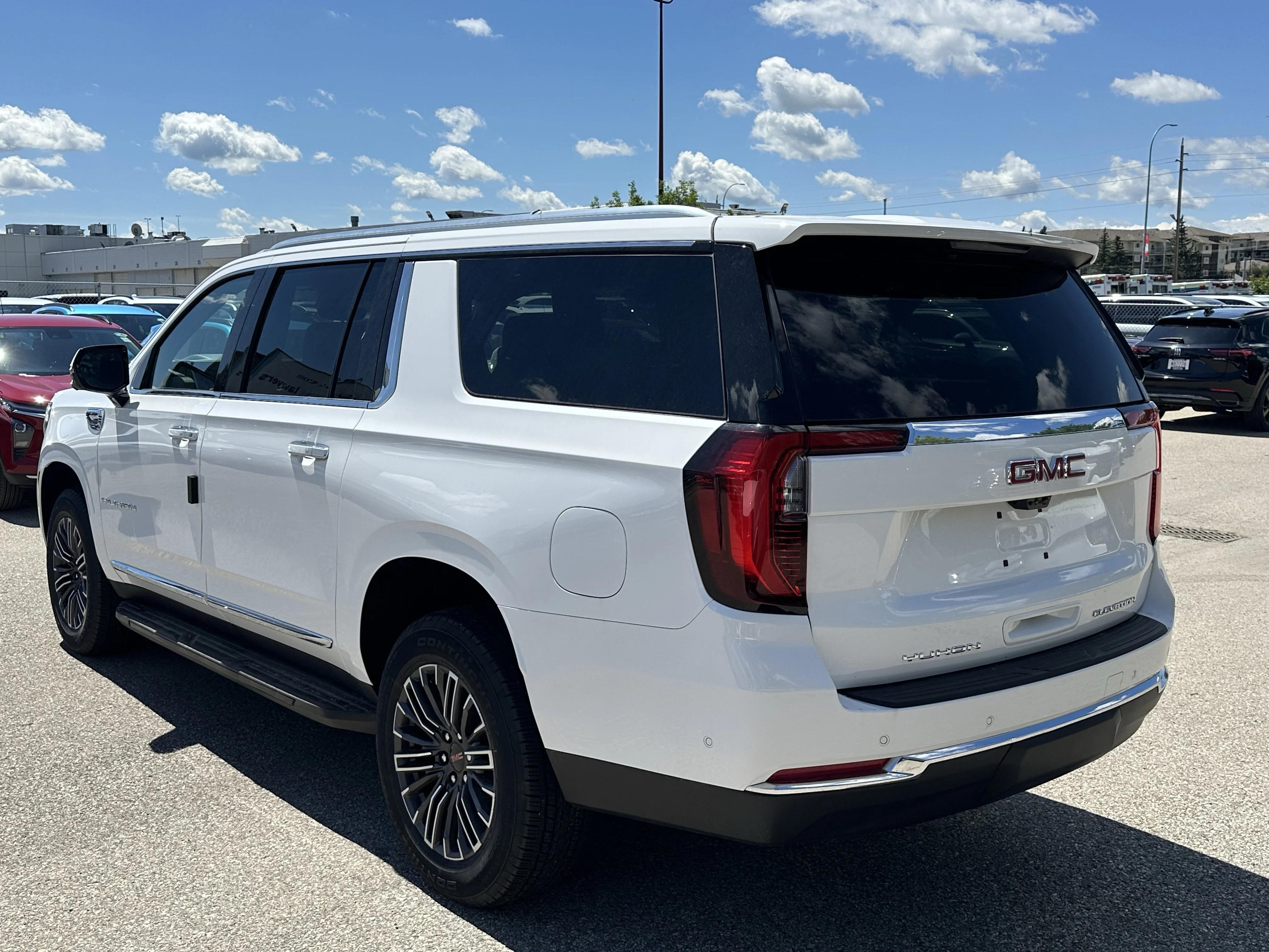 New 2026 Summit White GMC Elevation image 4