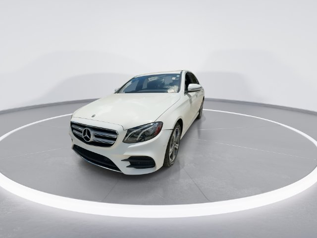 Used 2018 White Mercedes-Benz E 300 image 3