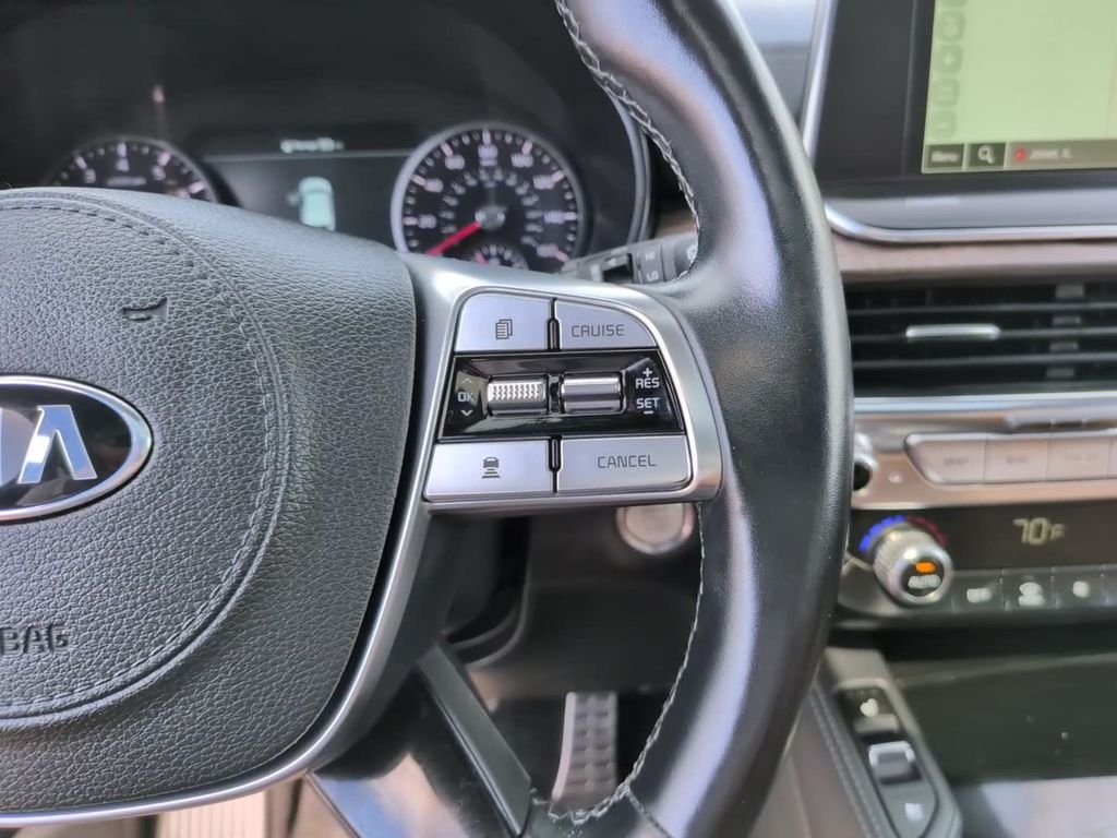 Used 2021 White Kia SX image 20