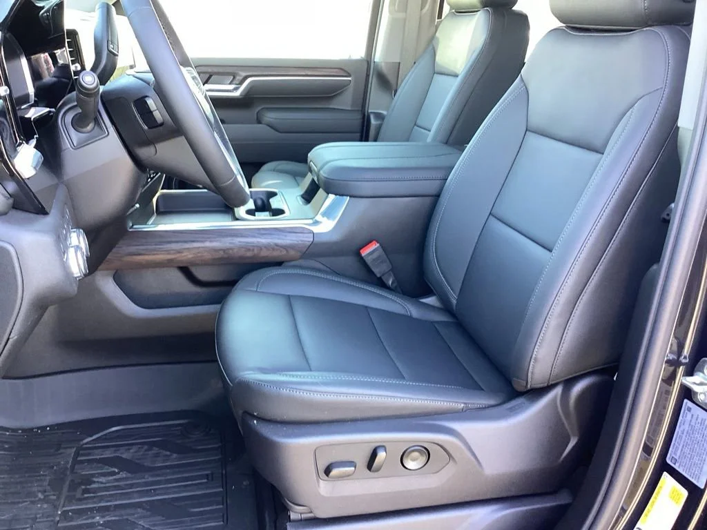 2026 GMC Sierra 2500HD SLT - Photo 7