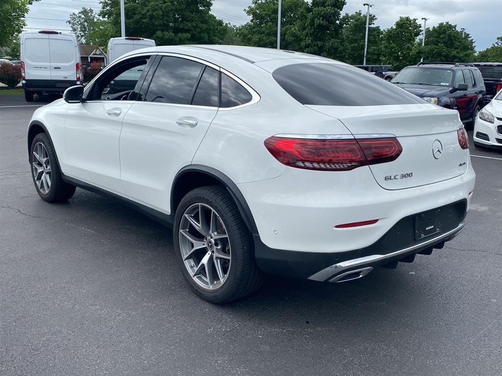 Used 2023 Polar White Mercedes-Benz GLC 300 image 9