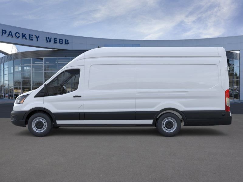 New 2026 Oxford White Ford Cargo Van image 4