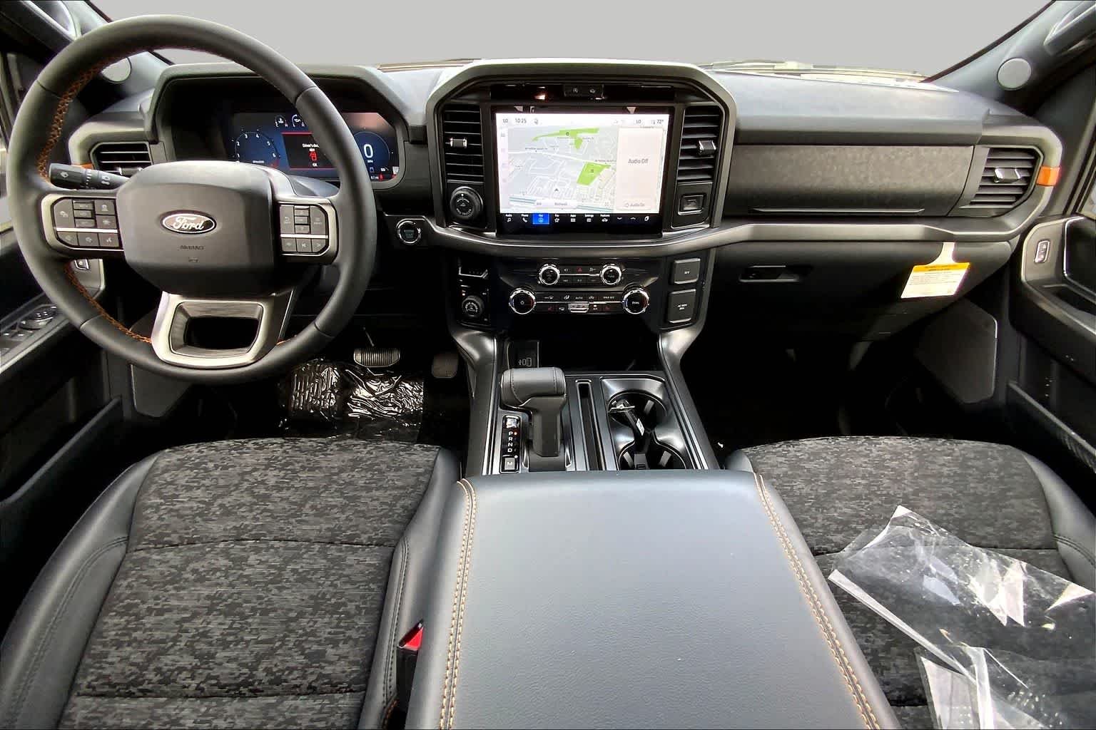 New 2026 M7/CARBONIZED G Ford Tremor image 12
