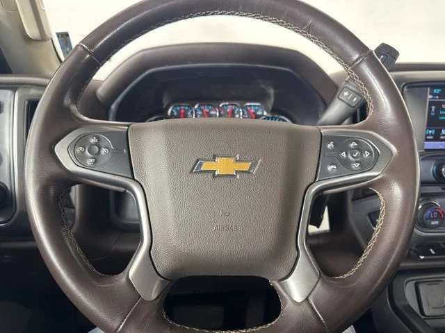 Used 2018 Havana Metallic Chevrolet LT image 18
