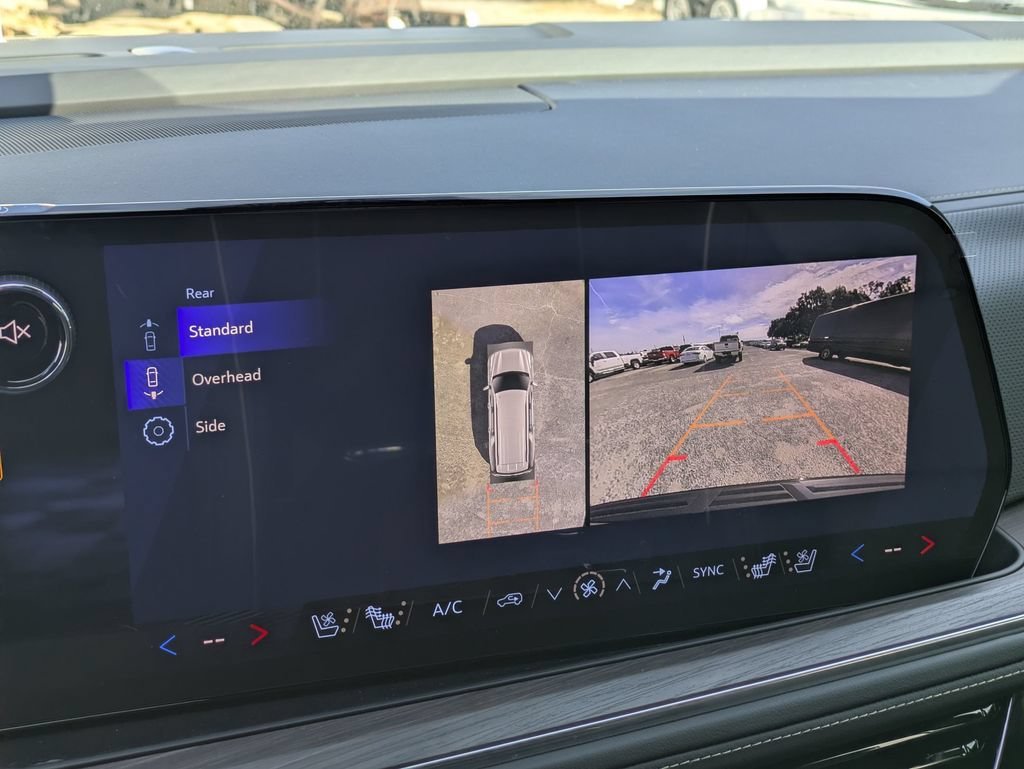2026 Chevrolet Suburban Premier - Photo 25